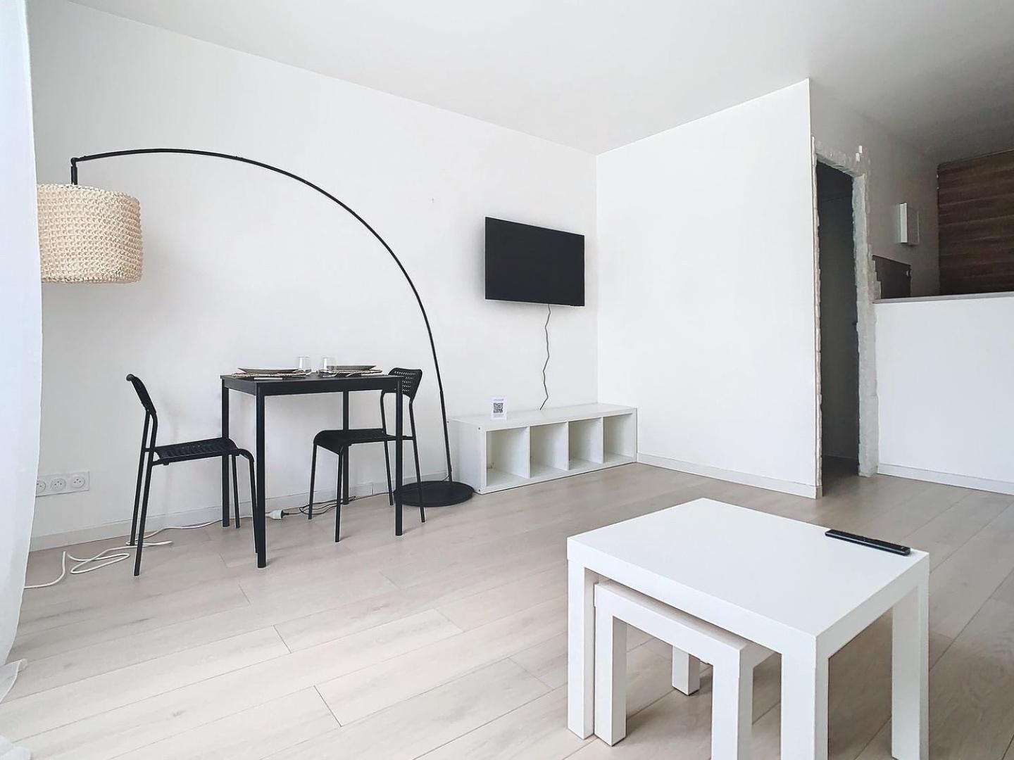 Studio Cosy Entre Disney Et Noisy Le Grand Exteriör bild
